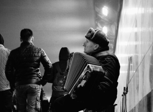 Ну а частушки-то где?