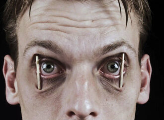 А то (со спичками в глазах)